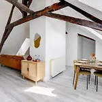Plein Centre, 2 Chambres, Lumineux, 