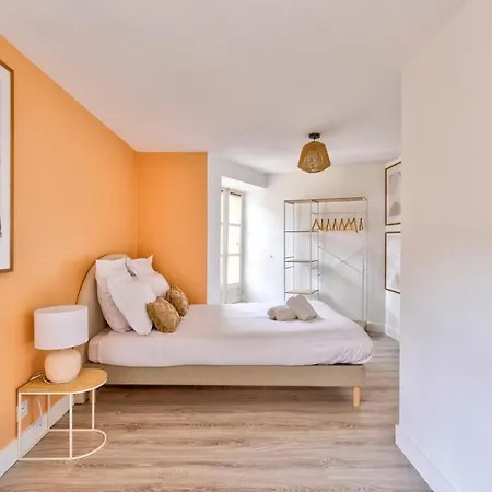 Le Jardin ~ Centre-ville ~ Duplex Apartman *