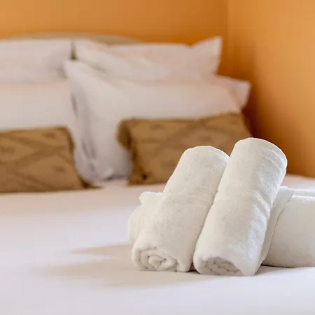 Plein Centre, 2 Chambres, Lumineux, 